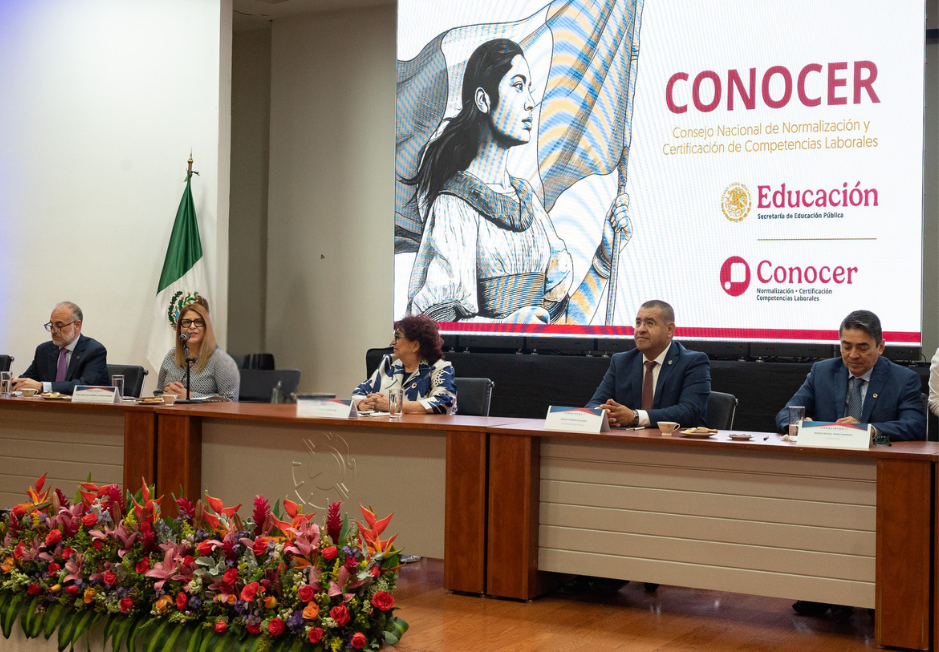 El CONOCER presente en el Comité Ejecutivo Nacional de CANACINTRA